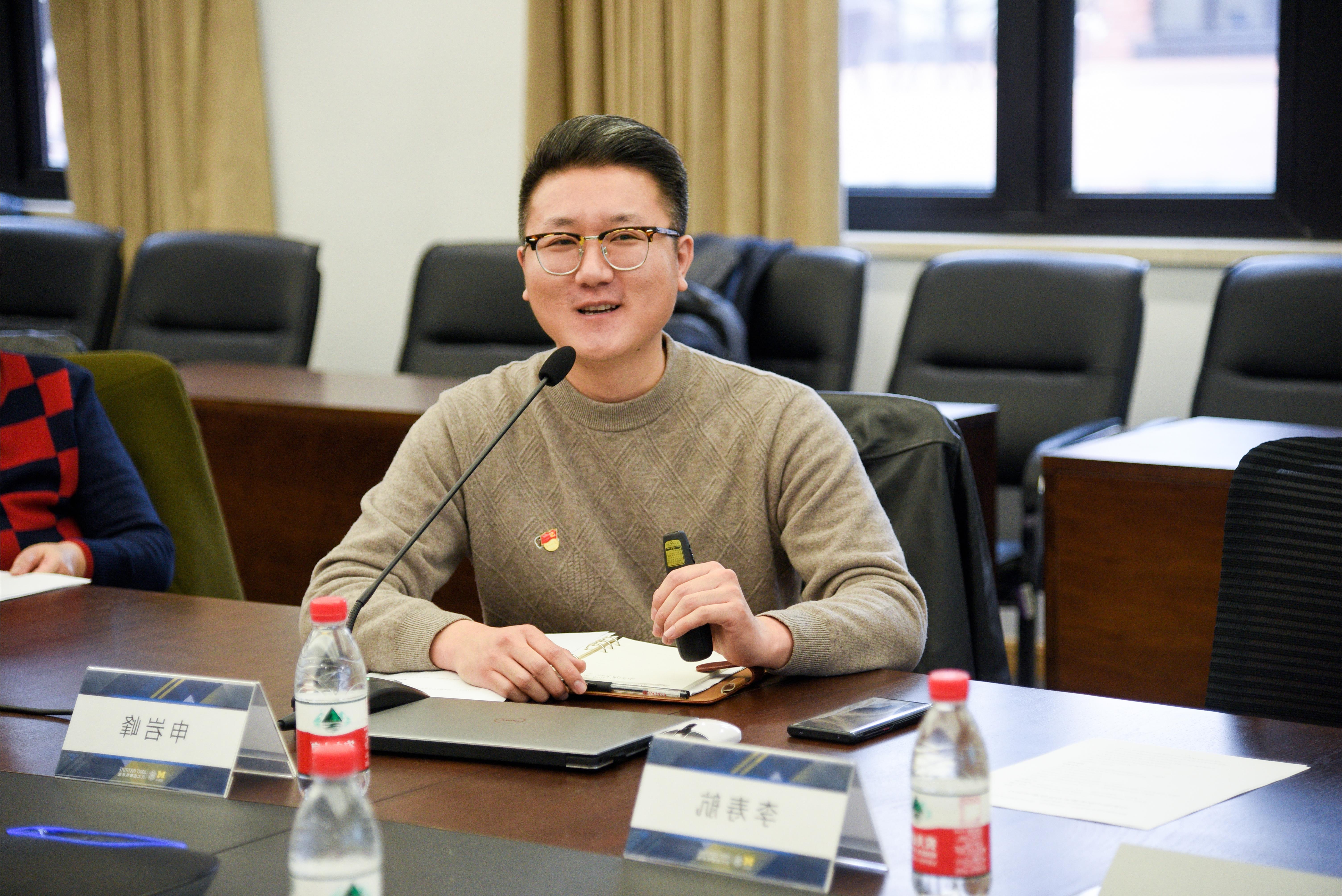 申岩峰：培养具有深厚家国情怀的国际化领军人才