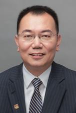 严弘